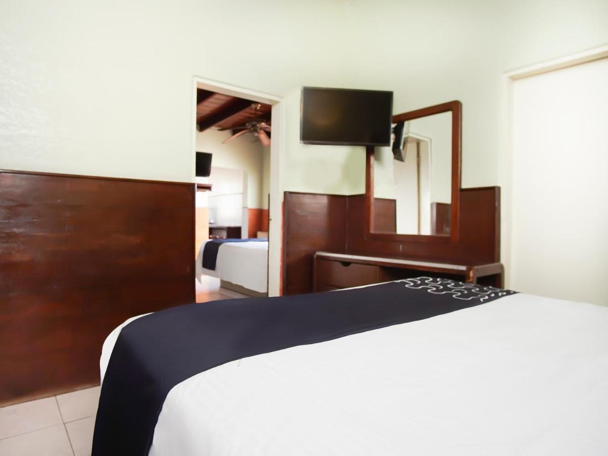 Capital O Hotel America เอนเซนาดา ภายนอก รูปภาพ